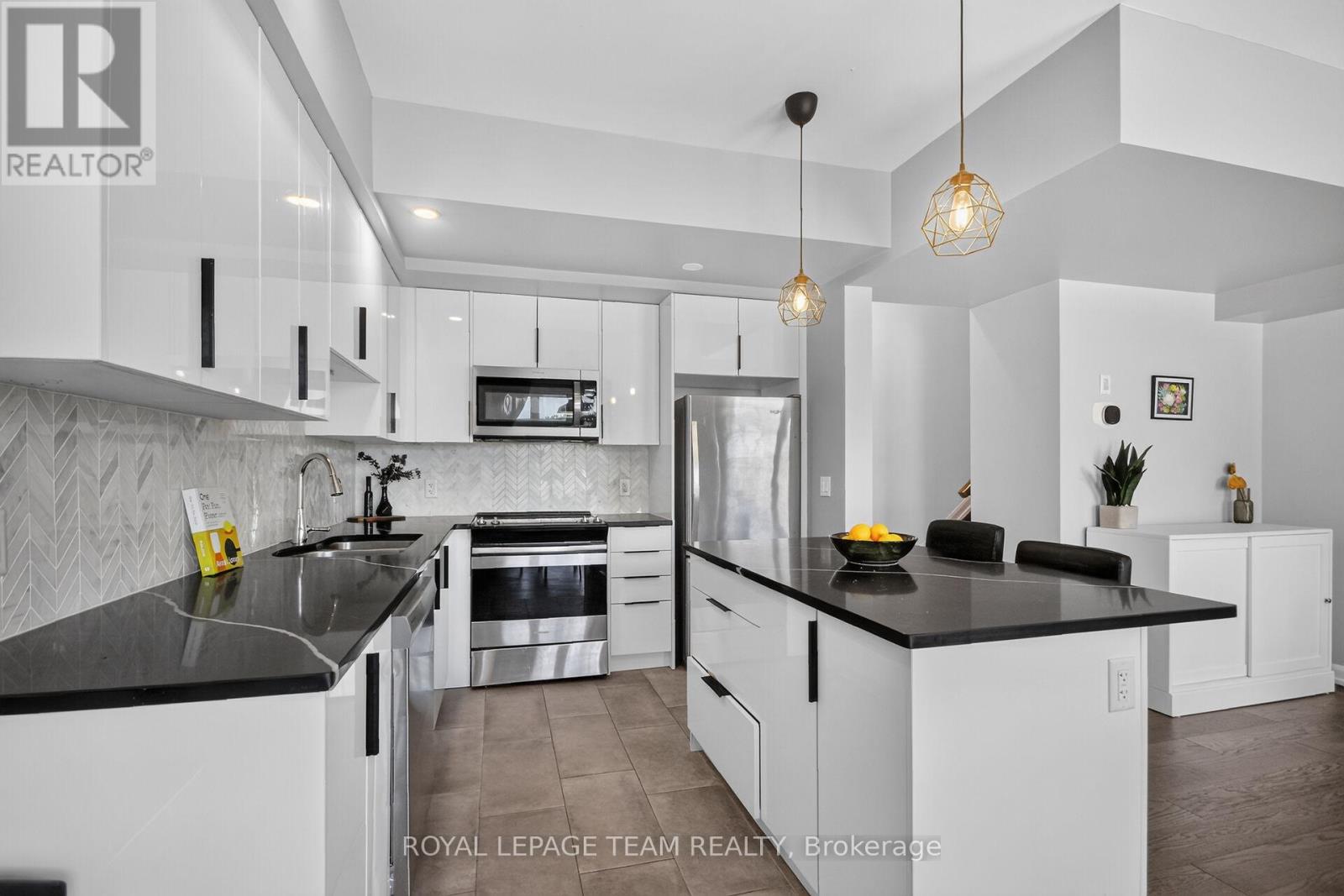 2706 Draper Avenue, Ottawa, Ontario  K2H 0C4 - Photo 18 - X13505732