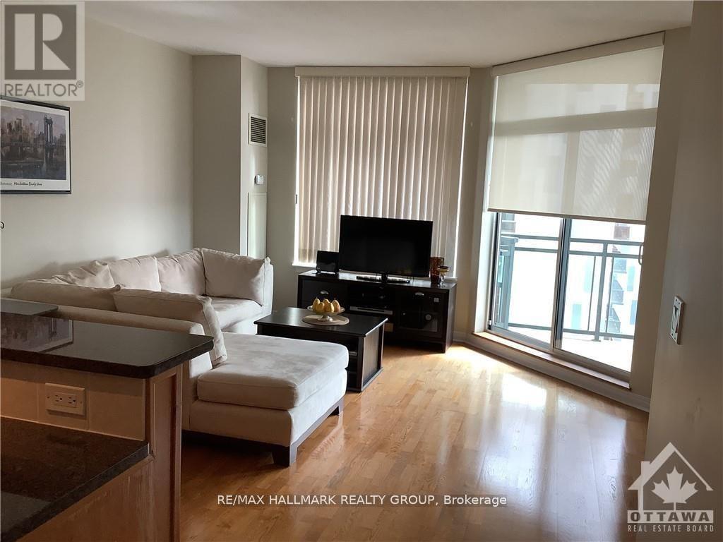1601 - 570 Laurier Avenue W, Ottawa, Ontario  K1R 1C8 - Photo 3 - X13505796