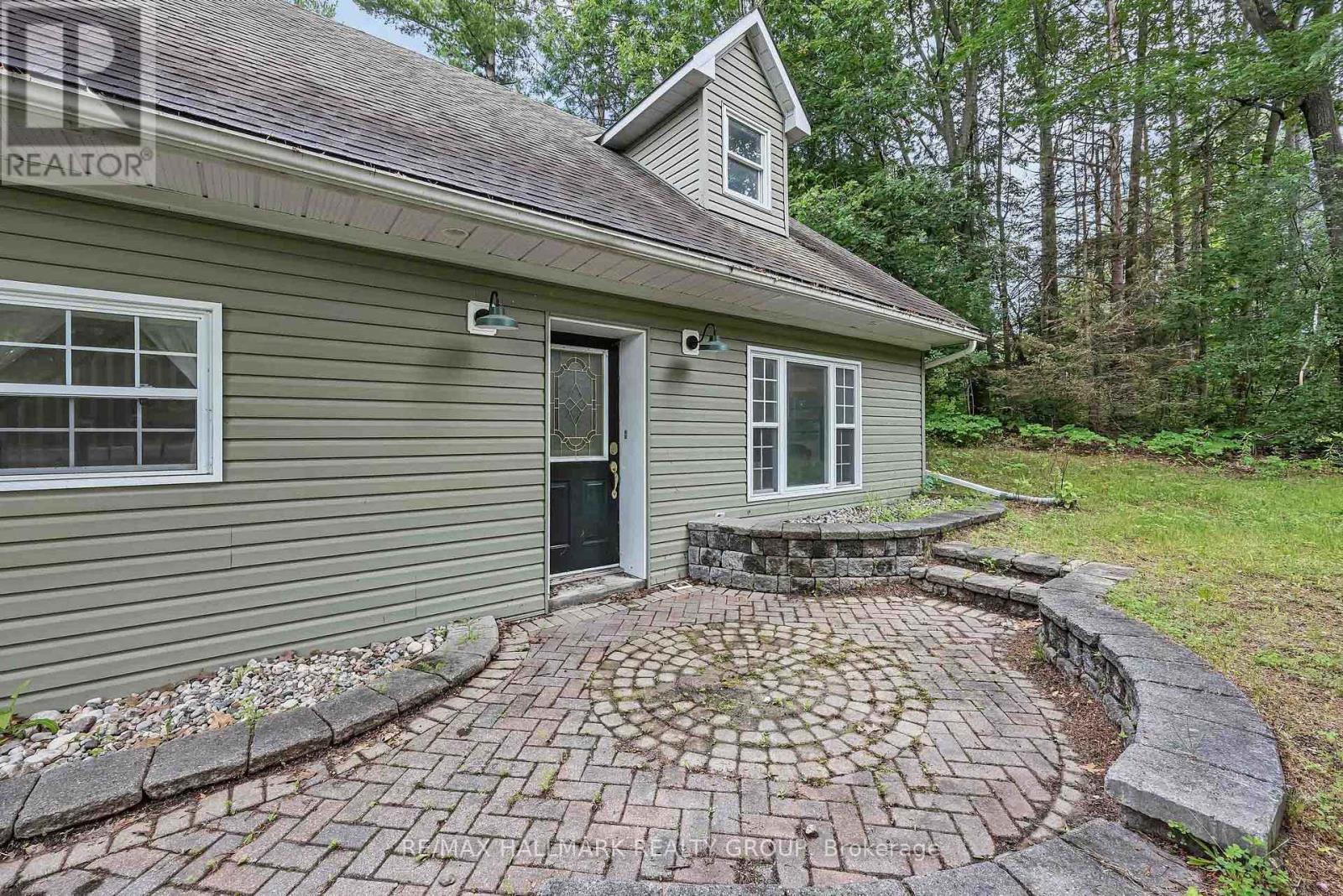 4982 Rideau River Road, North Grenville, Ontario  K0G 1J0 - Photo 3 - X13505804