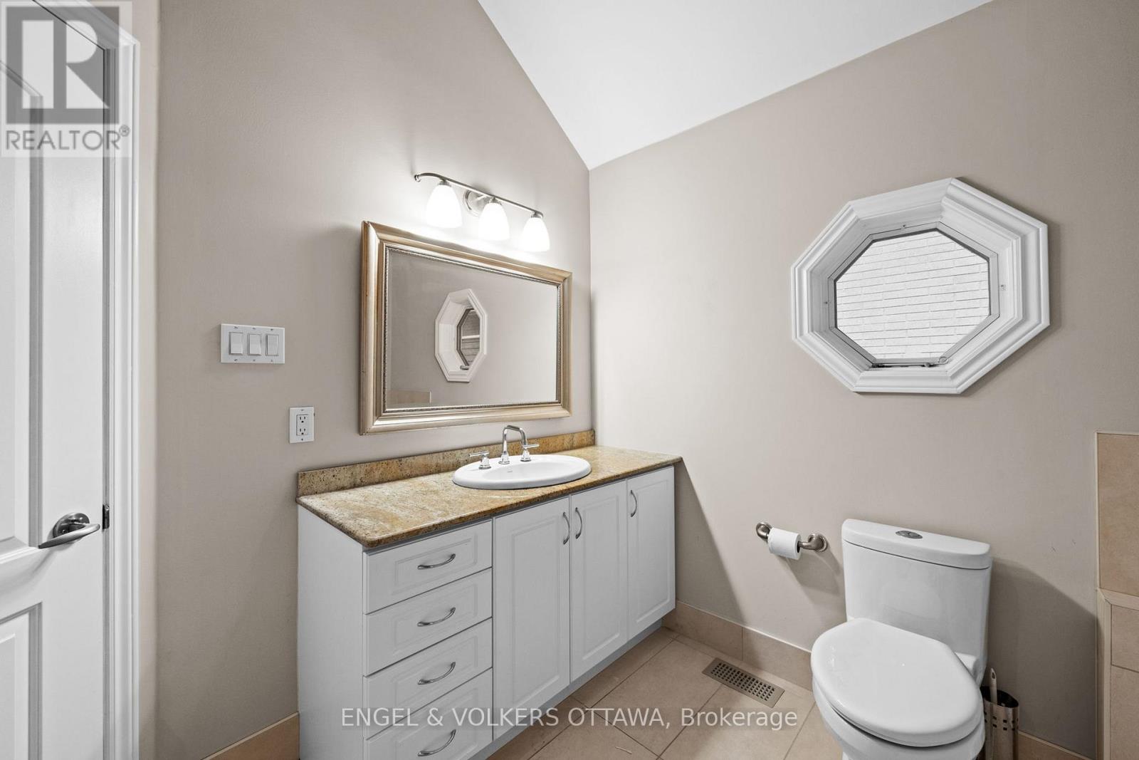 249 Atlantis Avenue, Ottawa, Ontario  K2A 1X9 - Photo 16 - X13505832