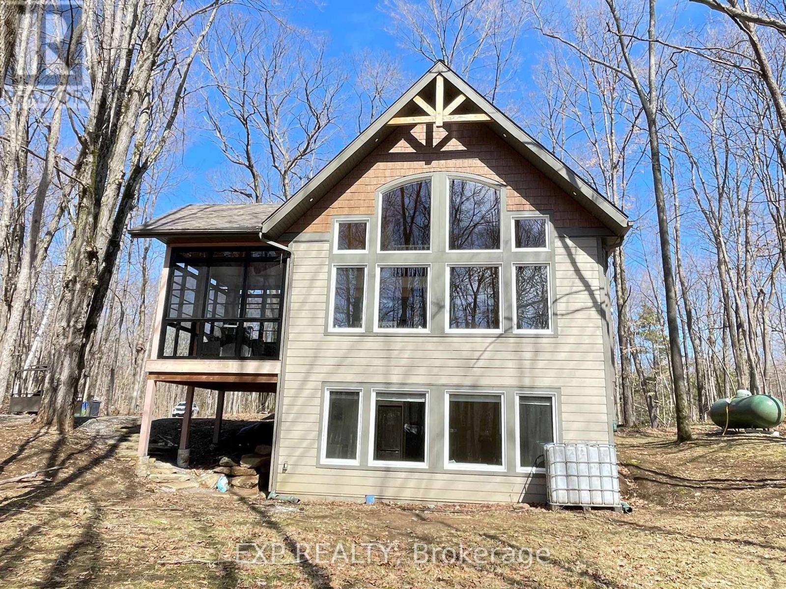20 Crestview Drive, Greater Madawaska, Ontario  K0J 1H0 - Photo 1 - X13505744