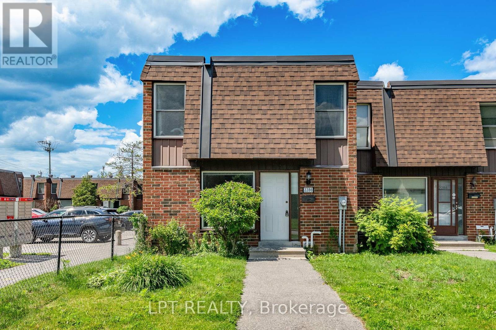 2286 Cotters Crescent, Ottawa, Ontario  K1V 8Y6 - Photo 1 - X13506236
