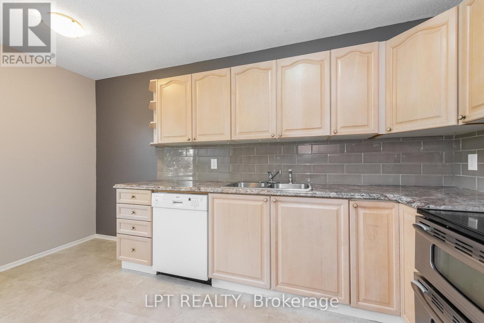 2286 Cotters Crescent, Ottawa, Ontario  K1V 8Y6 - Photo 6 - X13506236