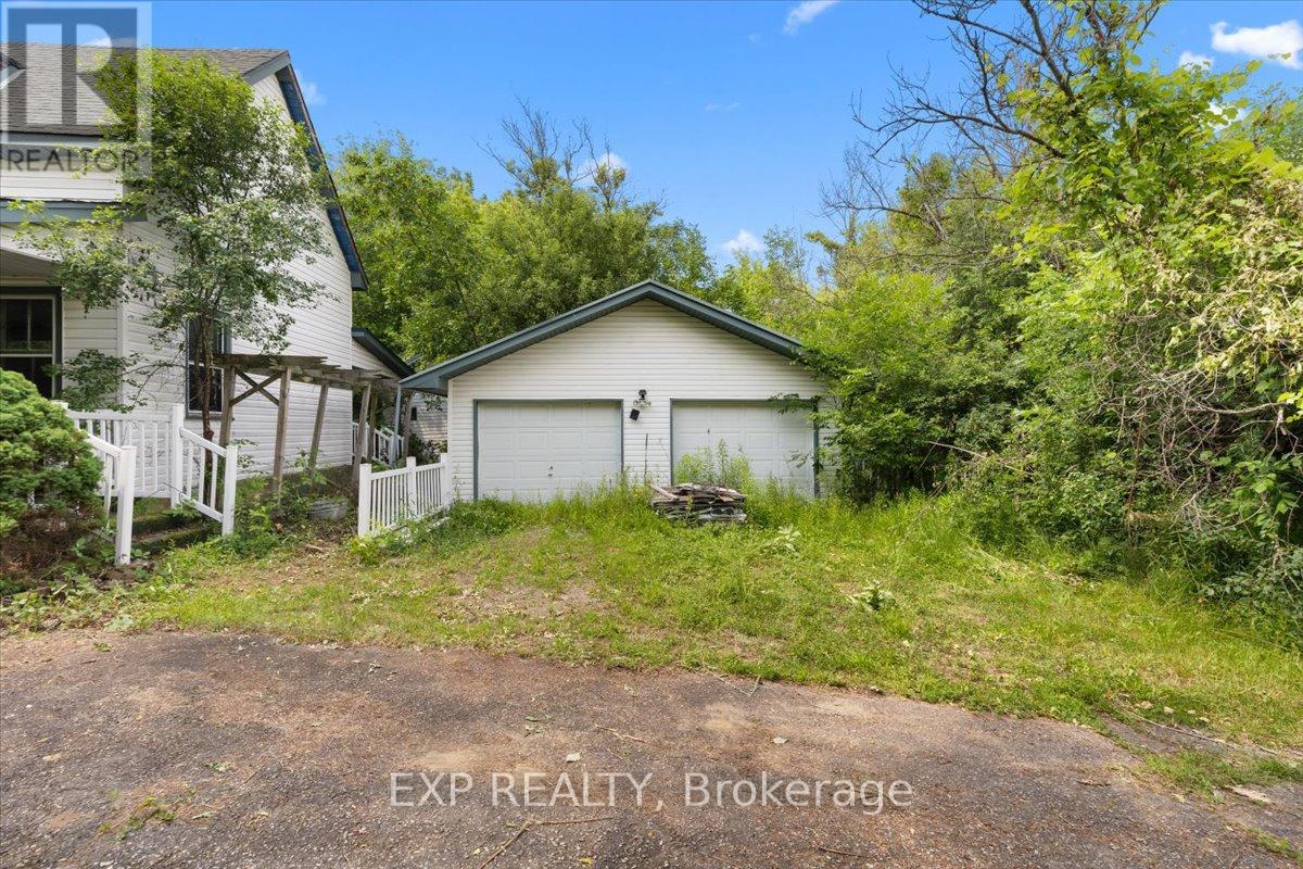 6889 Snake Island Road, Ottawa, Ontario  K4P 1N2 - Photo 2 - X13506710