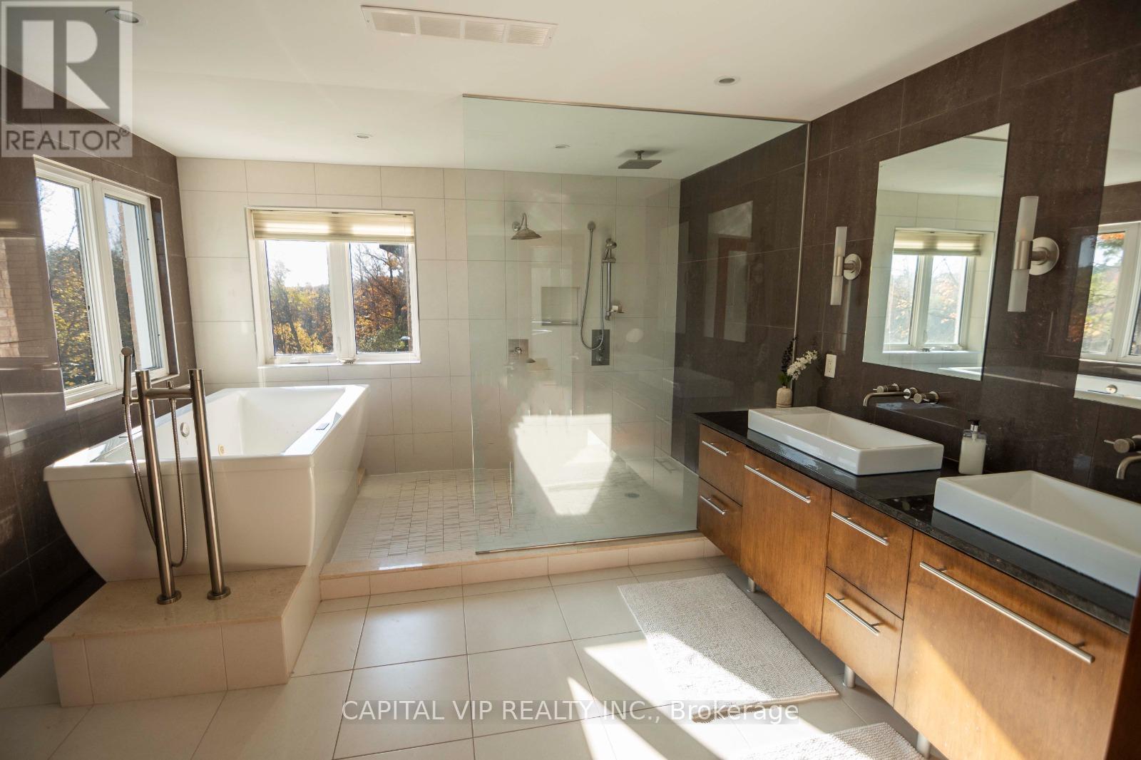 4 Wellsmere Court, Ottawa, Ontario  K2E 8C2 - Photo 20 - X13507254