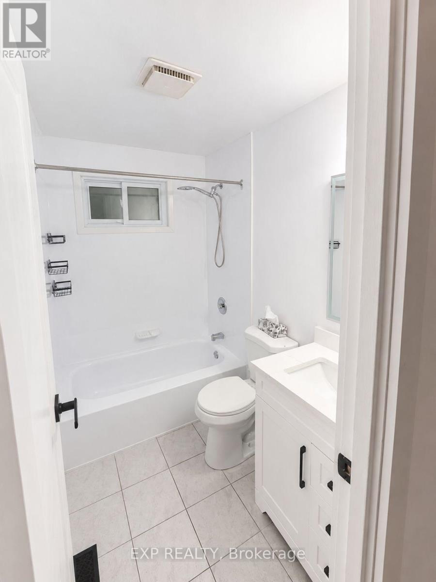 A - 428 Hatfield Crescent, Ottawa, Ontario  K1E 1M8 - Photo 6 - X13507494