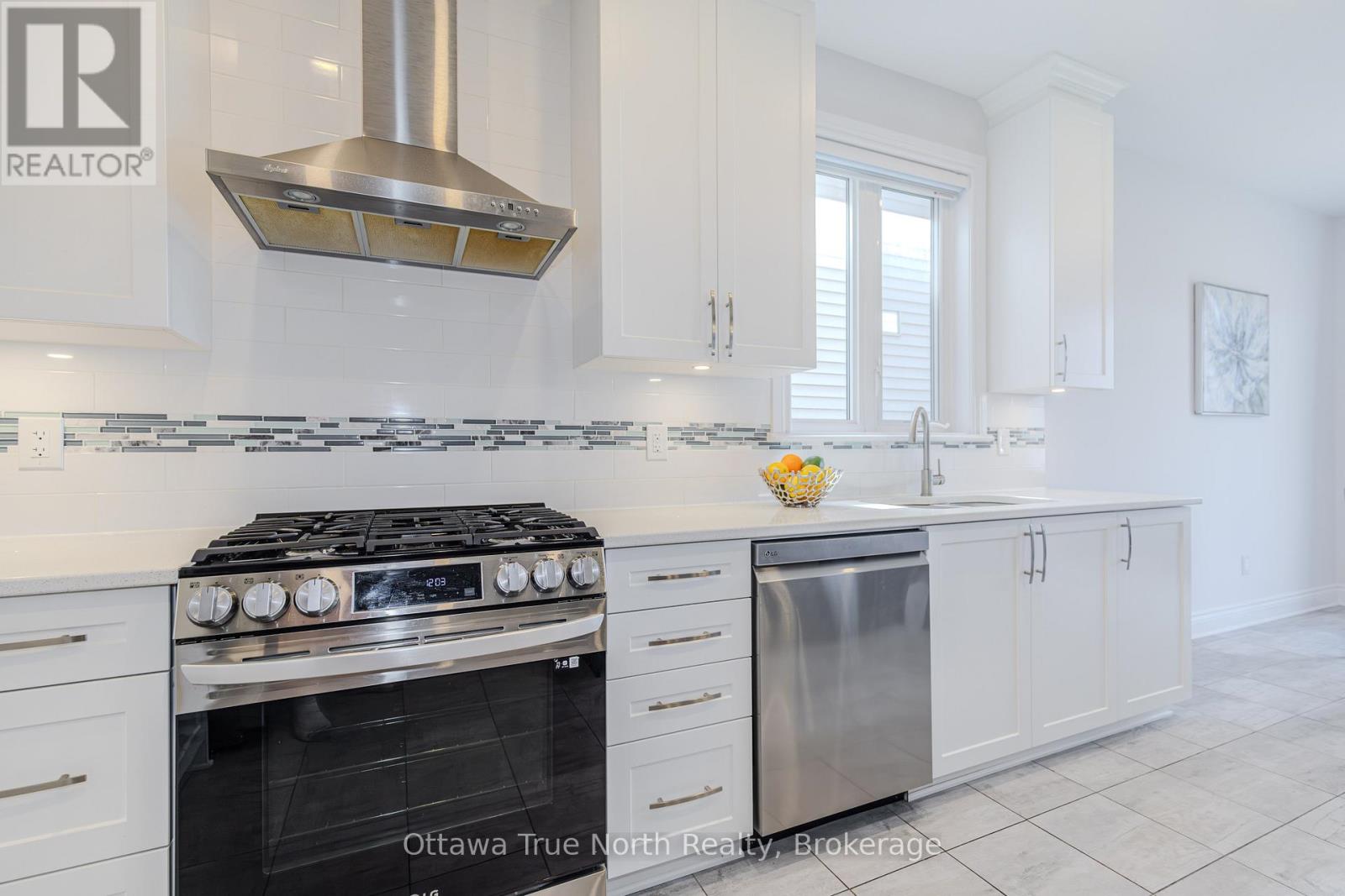 152 Finsbury Avenue, Ottawa, Ontario  K2S 2P5 - Photo 22 - X13507914