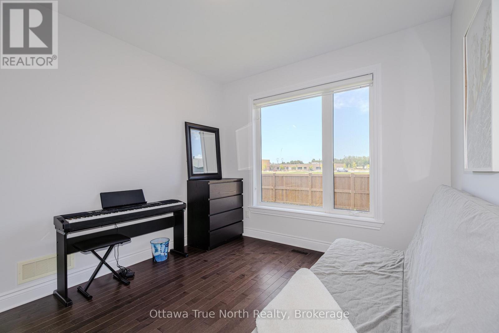 152 Finsbury Avenue, Ottawa, Ontario  K2S 2P5 - Photo 28 - X13507914
