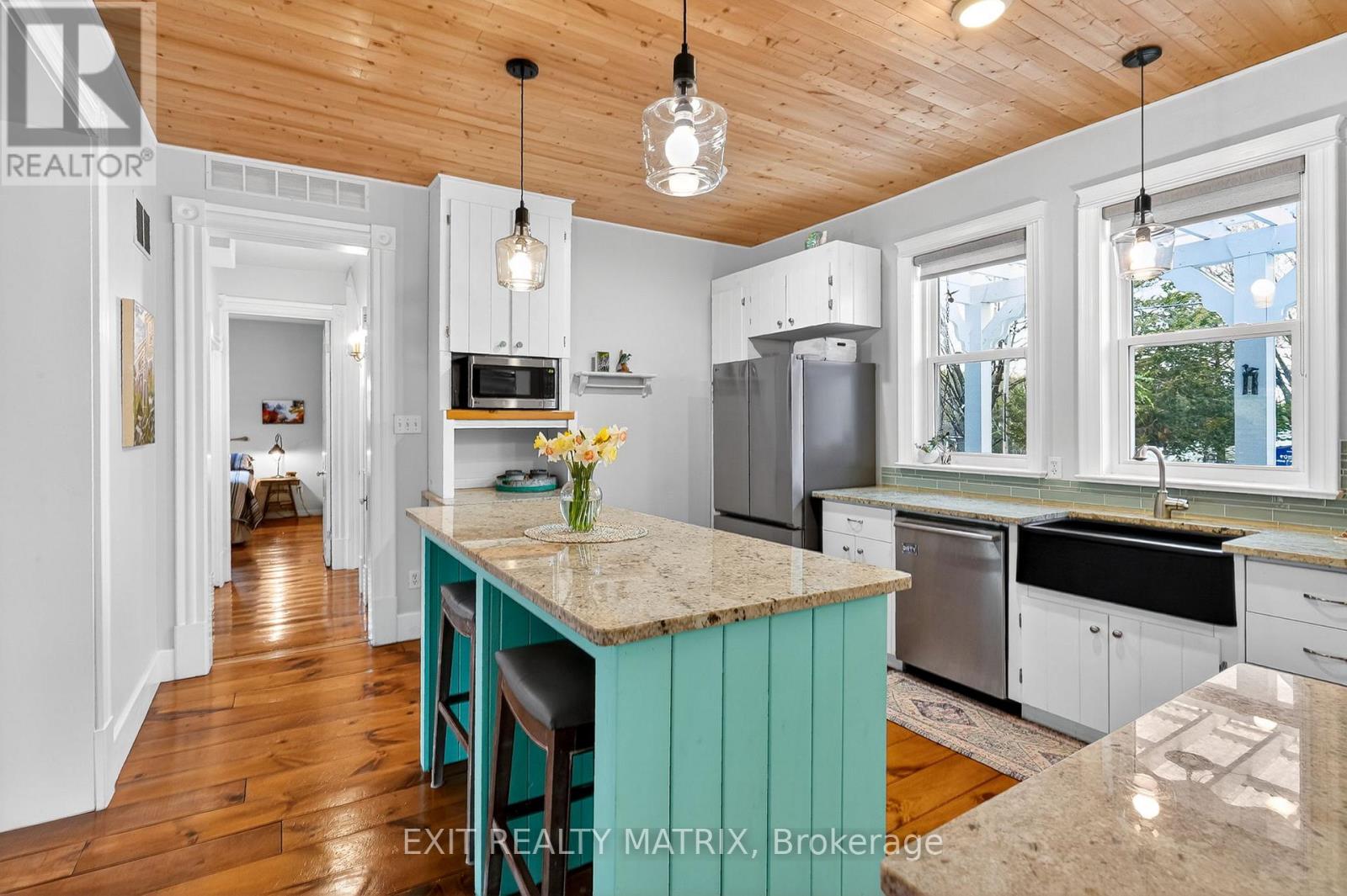 22 Water Street E, Rideau Lakes, Ontario  K0G 1V0 - Photo 6 - X13507966