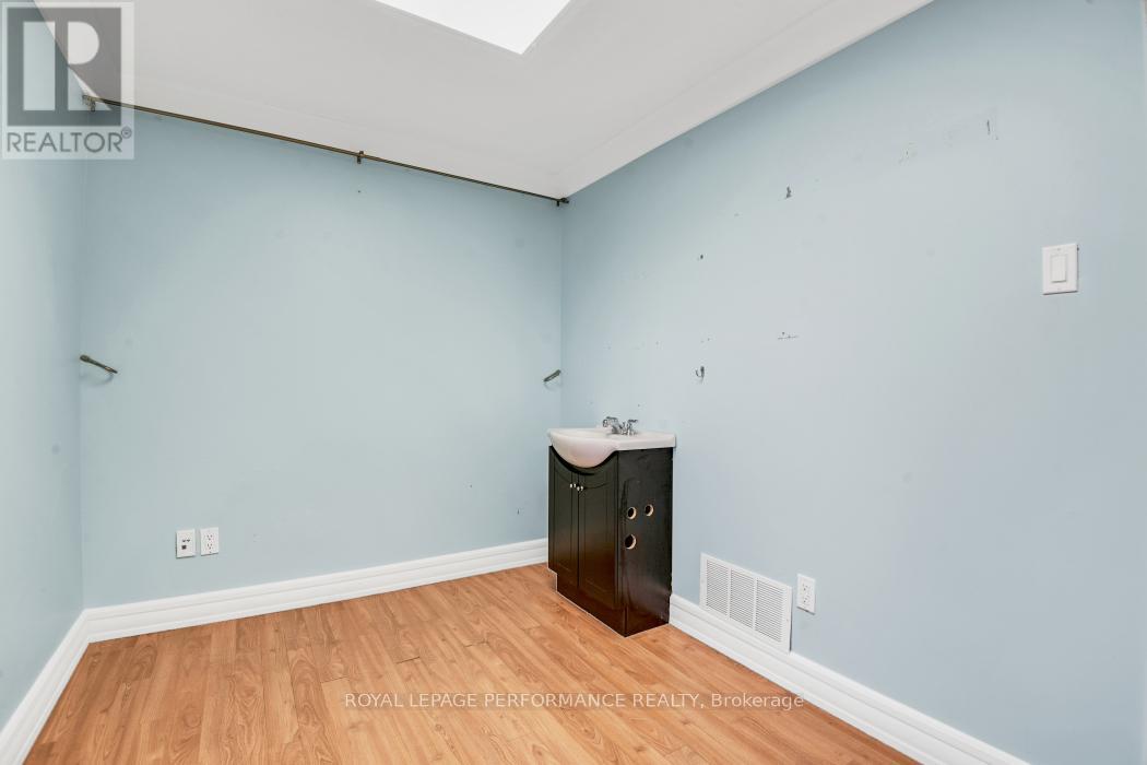 921 Notre Dame Street, Russell, Ontario  K0A 1W0 - Photo 19 - X13508342
