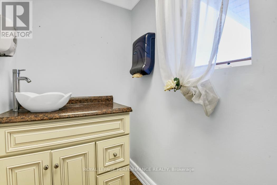 921 Notre Dame Street, Russell, Ontario  K0A 1W0 - Photo 22 - X13508342