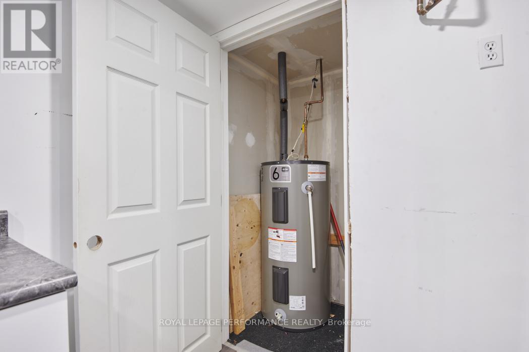 921 Notre Dame Street, Russell, Ontario  K0A 1W0 - Photo 32 - X13508342