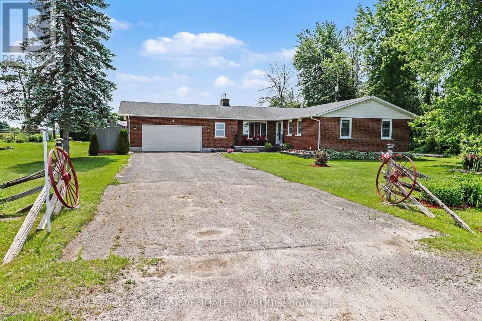 929 Kitley/s Elmsley Townline Rd,rr#4 Road, Elizabethtown-Kitley, Ontario  K7A 4S5 - Photo 5 - X13508362