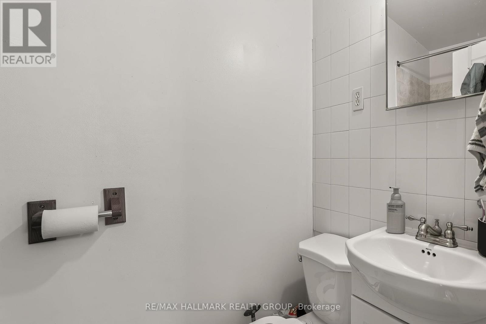 174 Arthur Street, Ottawa, Ontario  K1R 7C4 - Photo 35 - X13508542