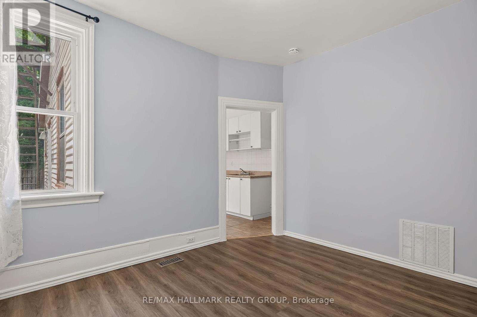174 Arthur Street, Ottawa, Ontario  K1R 7C4 - Photo 8 - X13508542