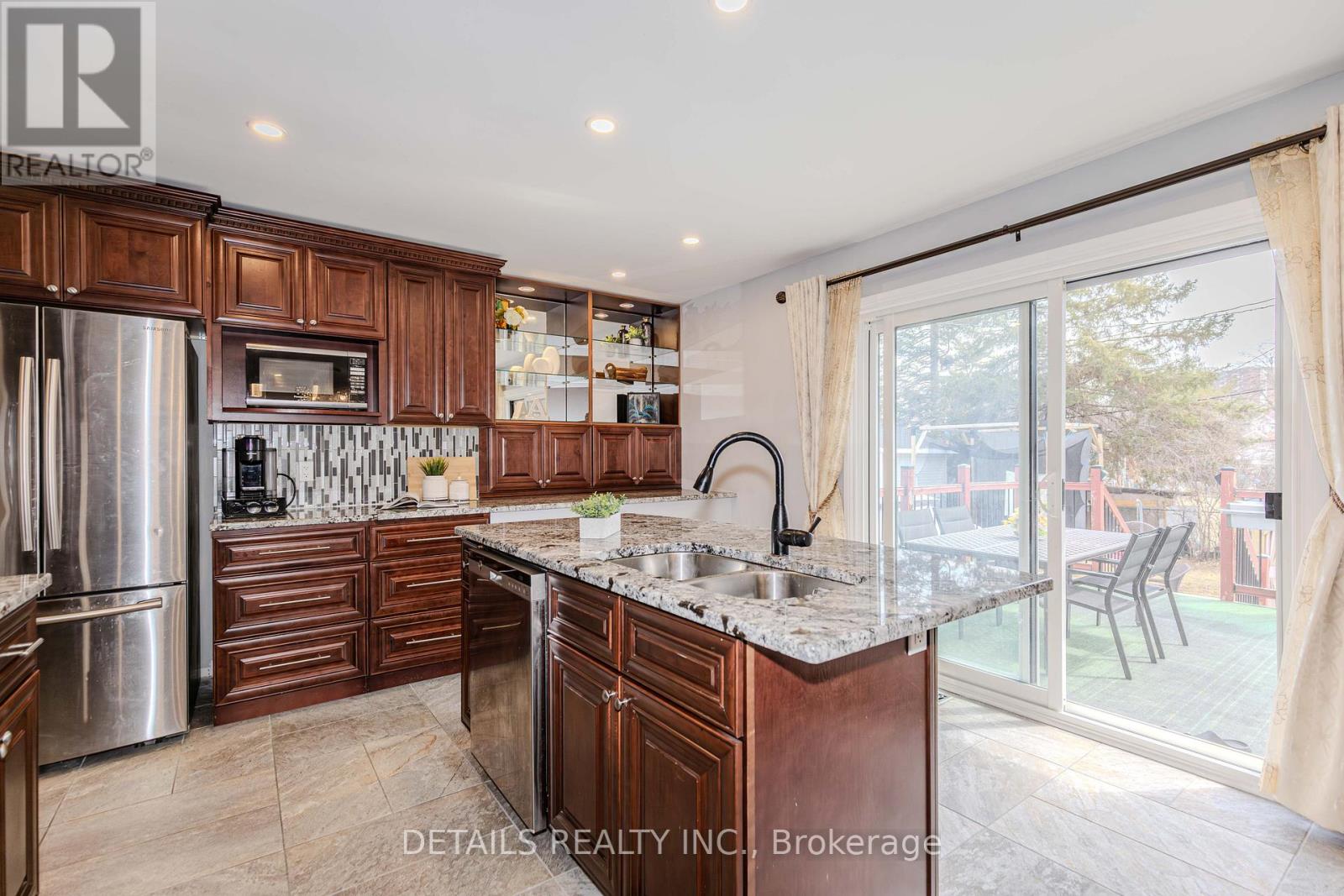 7 Kerry Crescent, Ottawa, Ontario  K2E 5V7 - Photo 9 - X13508758
