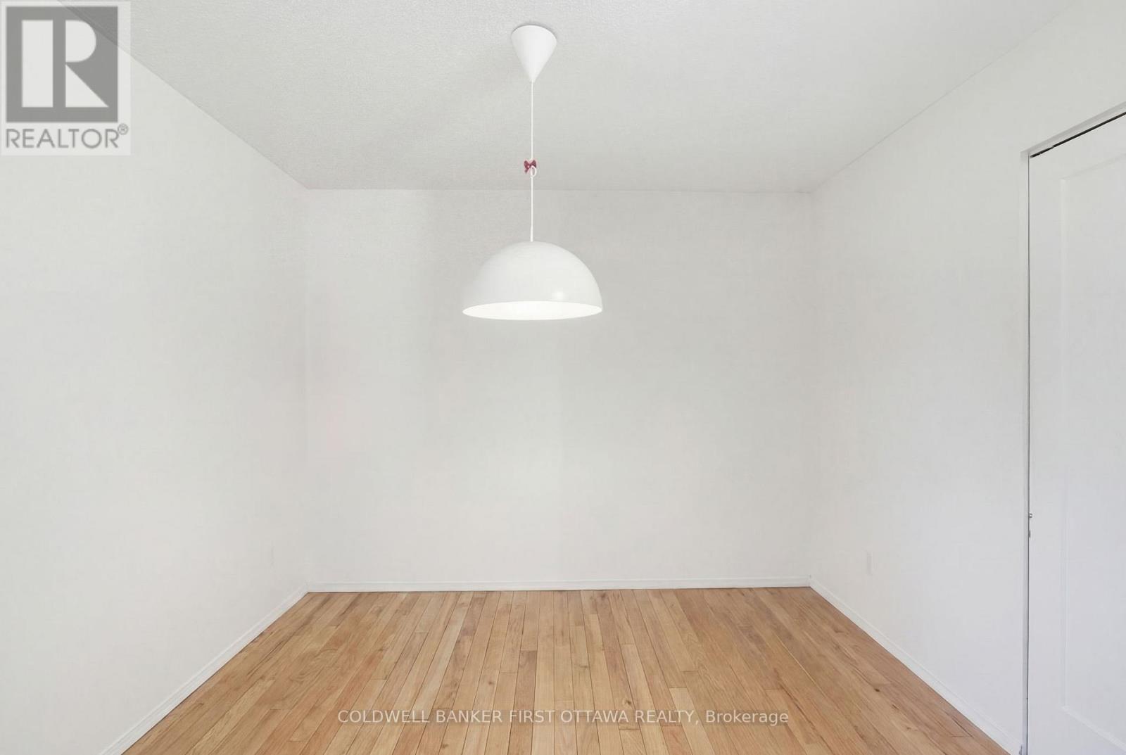 402 - 222 Guigues Avenue, Ottawa, Ontario  K1N 5J2 - Photo 11 - X13508786