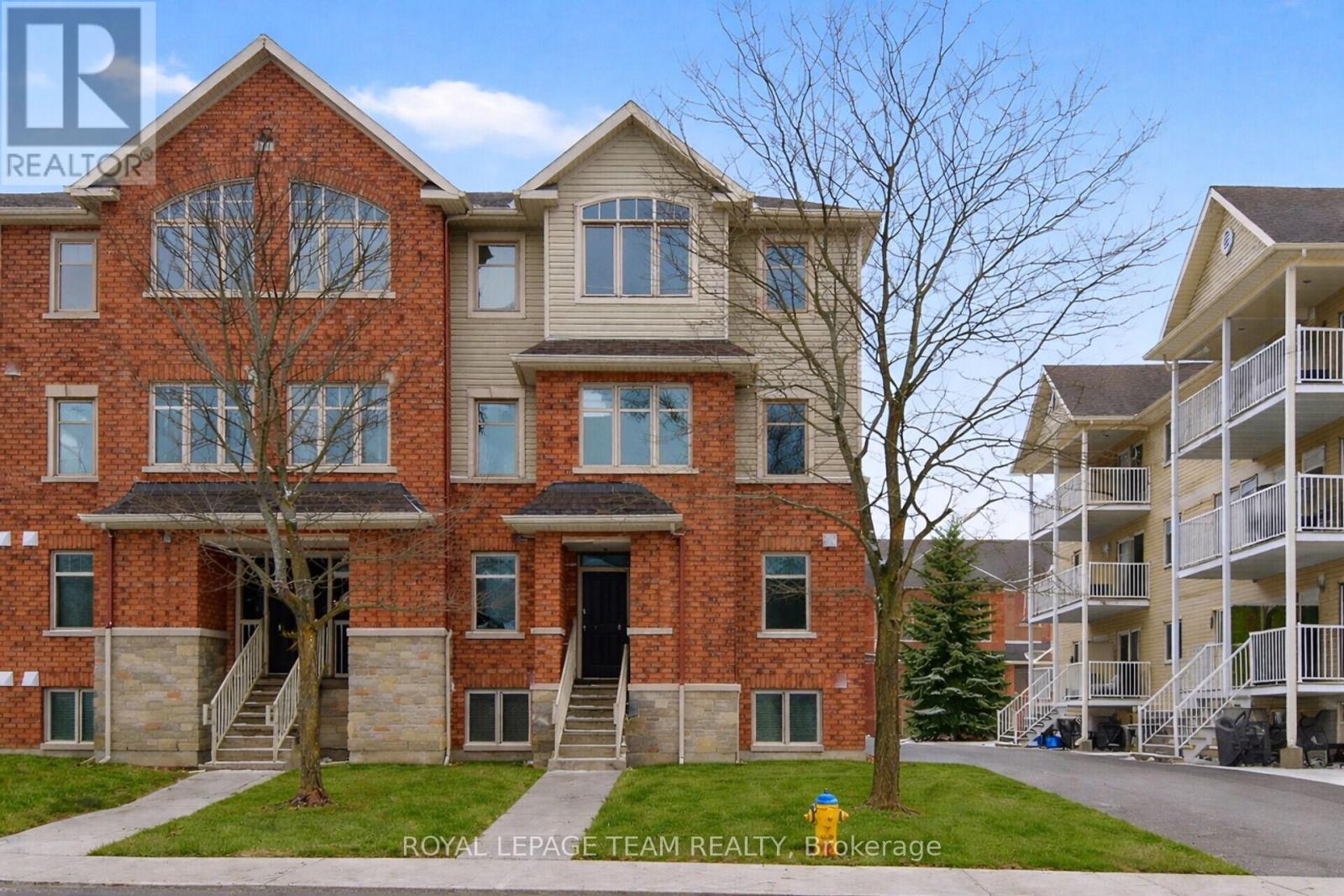 1 - 255 Deercroft Avenue, Ottawa, Ontario  K2J 5J9 - Photo 1 - X13509044