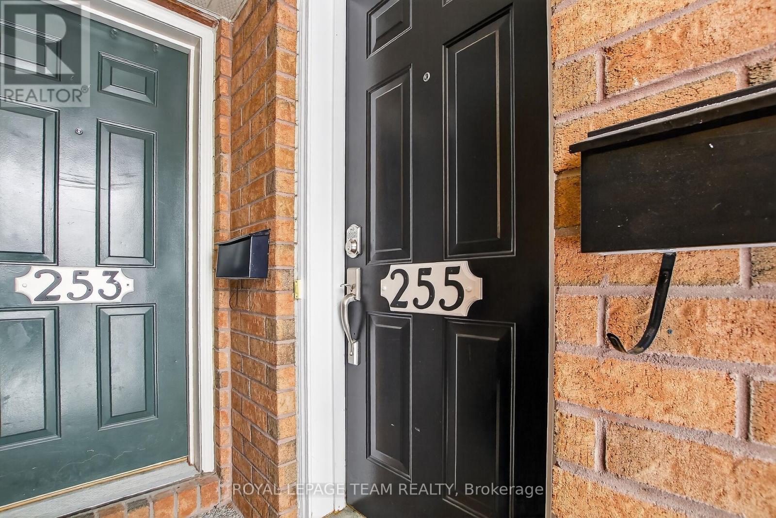 1 - 255 Deercroft Avenue, Ottawa, Ontario  K2J 5J9 - Photo 2 - X13509044