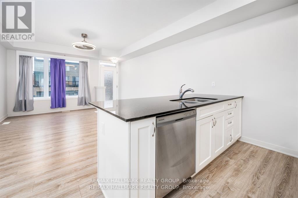 545 Ozawa Private, Ottawa, Ontario  K1K 4Z8 - Photo 10 - X13509160