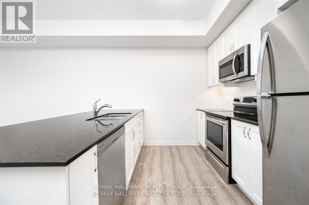 545 Ozawa Private, Ottawa, Ontario  K1K 4Z8 - Photo 9 - X13509160