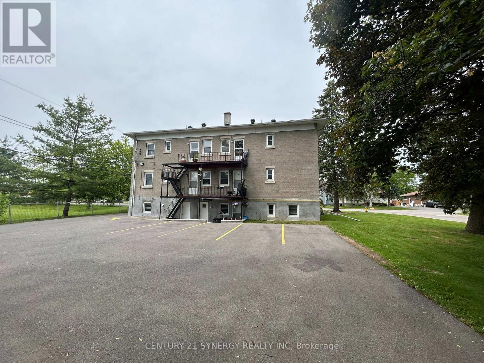 395 Pine Street E, Gananoque, Ontario  K7G 1E2 - Photo 5 - X13509382