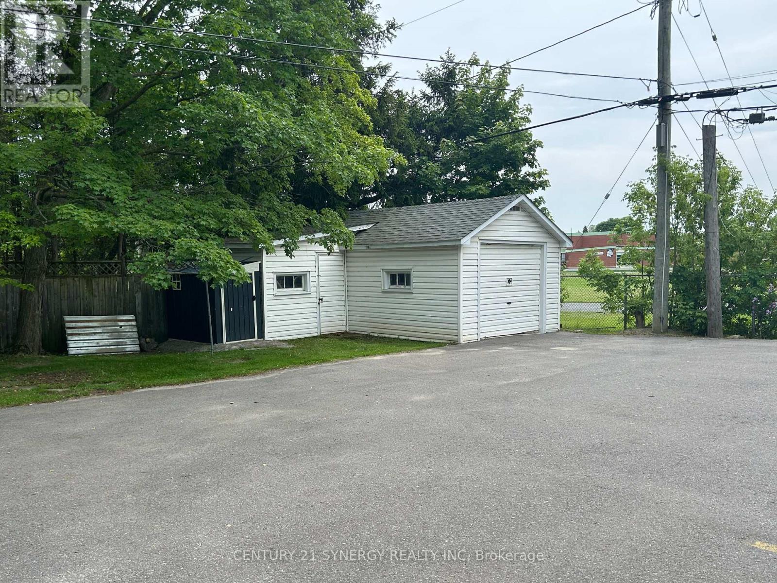 395 Pine Street E, Gananoque, Ontario  K7G 1E2 - Photo 6 - X13509382