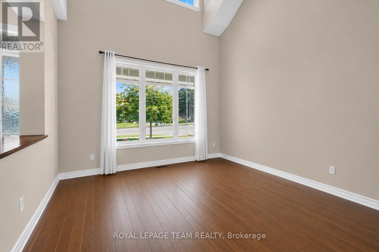 314 West Ridge Drive, Ottawa, Ontario  K2S 2G4 - Photo 8 - X13509516