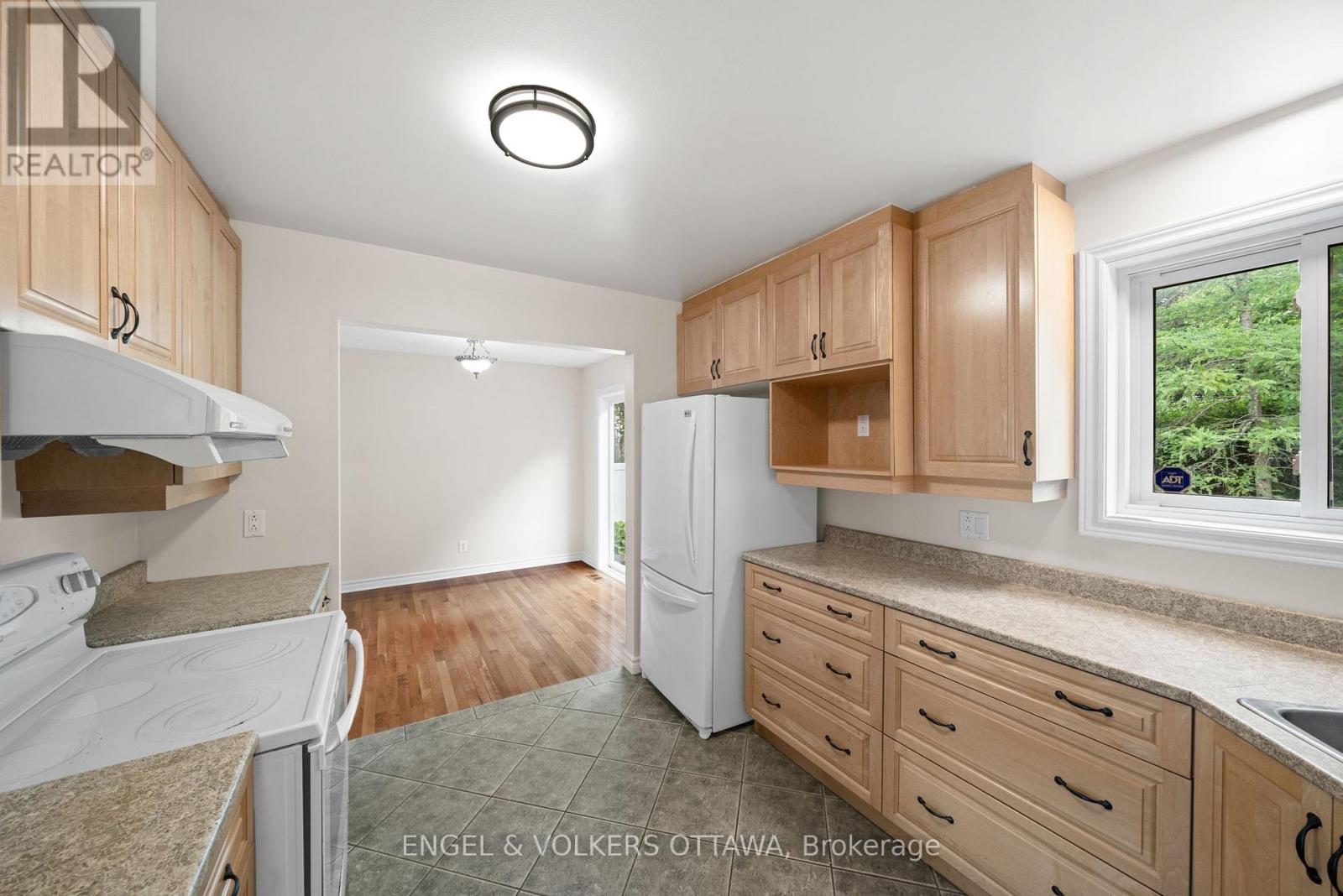 25 Antler Avenue, Ottawa, Ontario  K2J 1Z4 - Photo 11 - X13509666