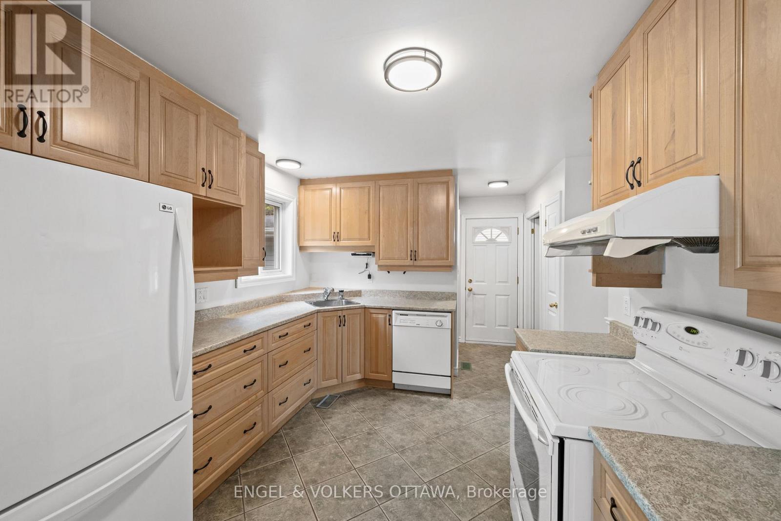 25 Antler Avenue, Ottawa, Ontario  K2J 1Z4 - Photo 13 - X13509666