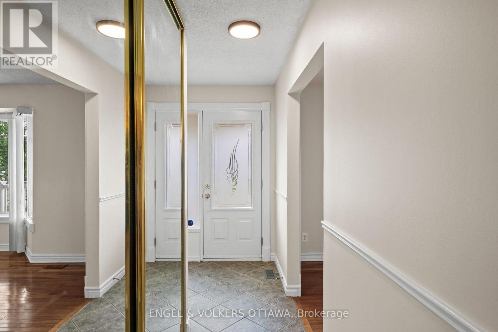 25 Antler Avenue, Ottawa, Ontario  K2J 1Z4 - Photo 8 - X13509666