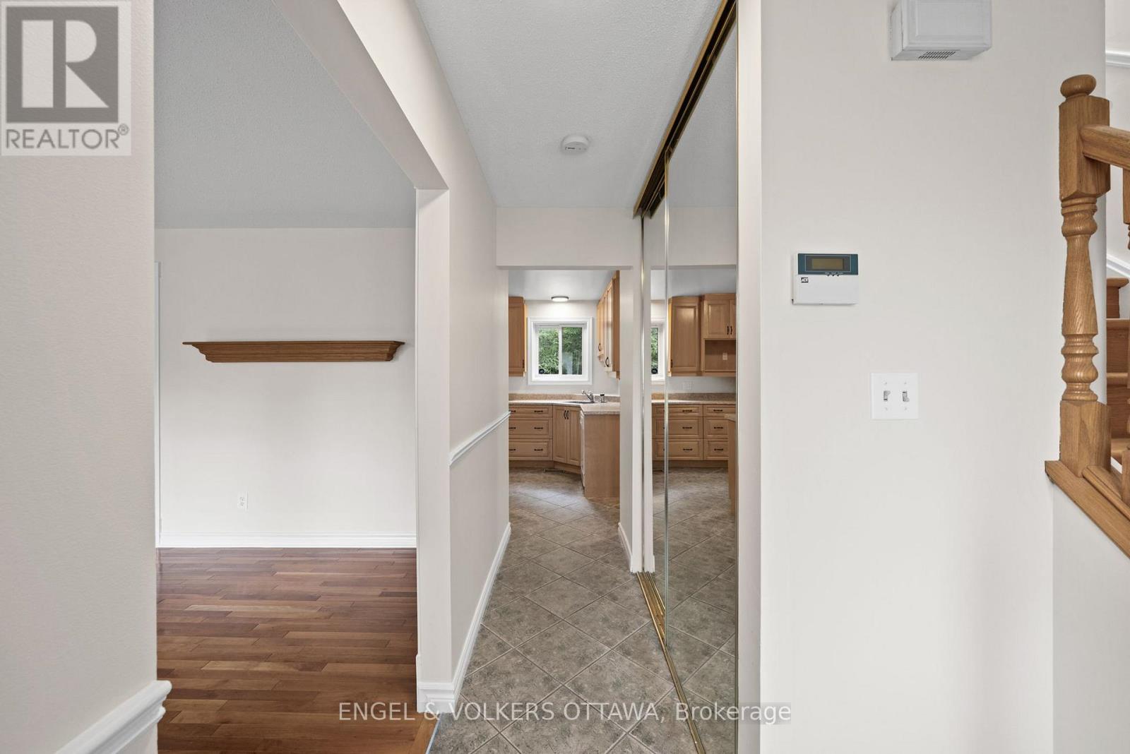 25 Antler Avenue, Ottawa, Ontario  K2J 1Z4 - Photo 9 - X13509666