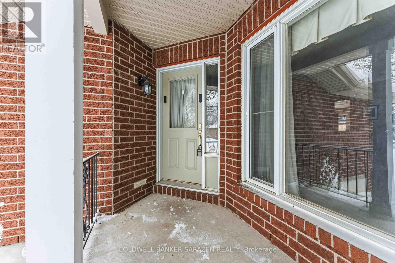 81 Kimberwick Crescent, Ottawa, Ontario  K1V 0W7 - Photo 2 - X13509750