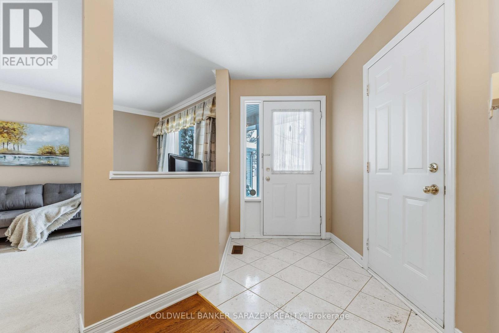 81 Kimberwick Crescent, Ottawa, Ontario  K1V 0W7 - Photo 3 - X13509750