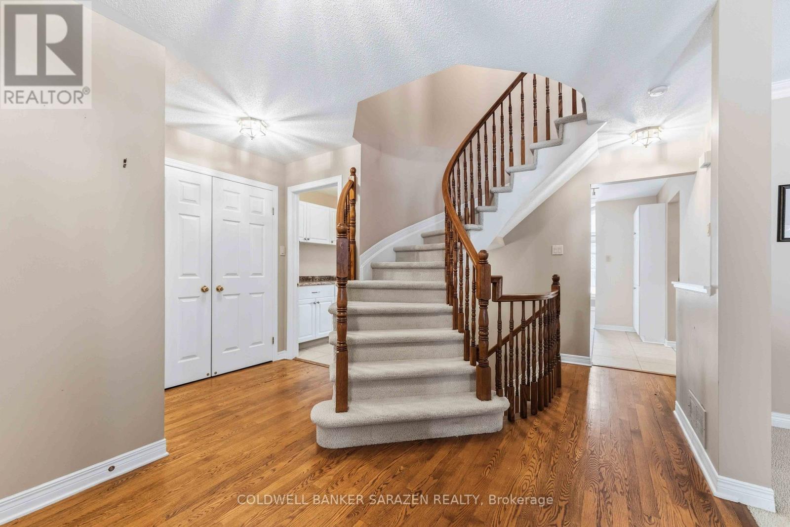 81 Kimberwick Crescent, Ottawa, Ontario  K1V 0W7 - Photo 4 - X13509750