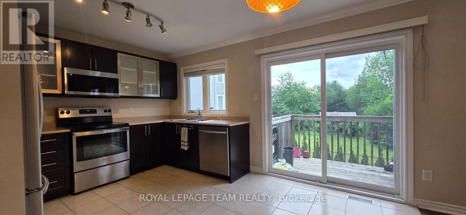 2714 Grand Vista Circle, Ottawa, Ontario  K2J 0W5 - Photo 5 - X13509896