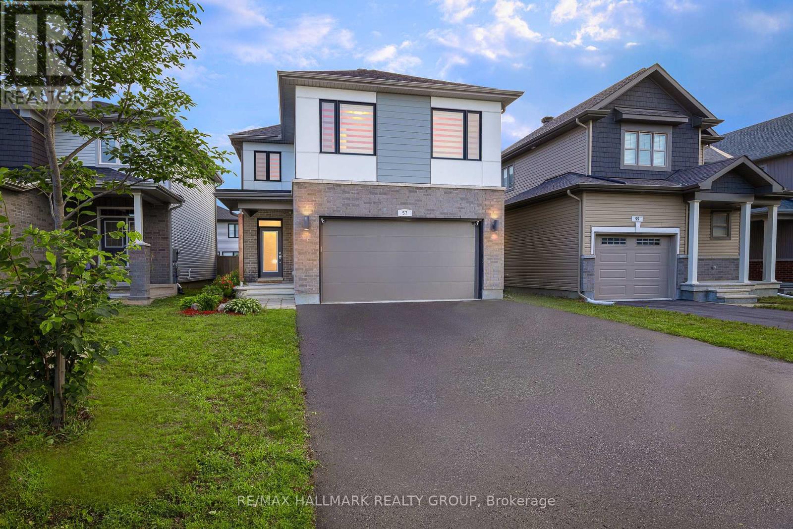 57 Zaatiik Grove, Ottawa, Ontario  K1X 0E5 - Photo 1 - X13510028