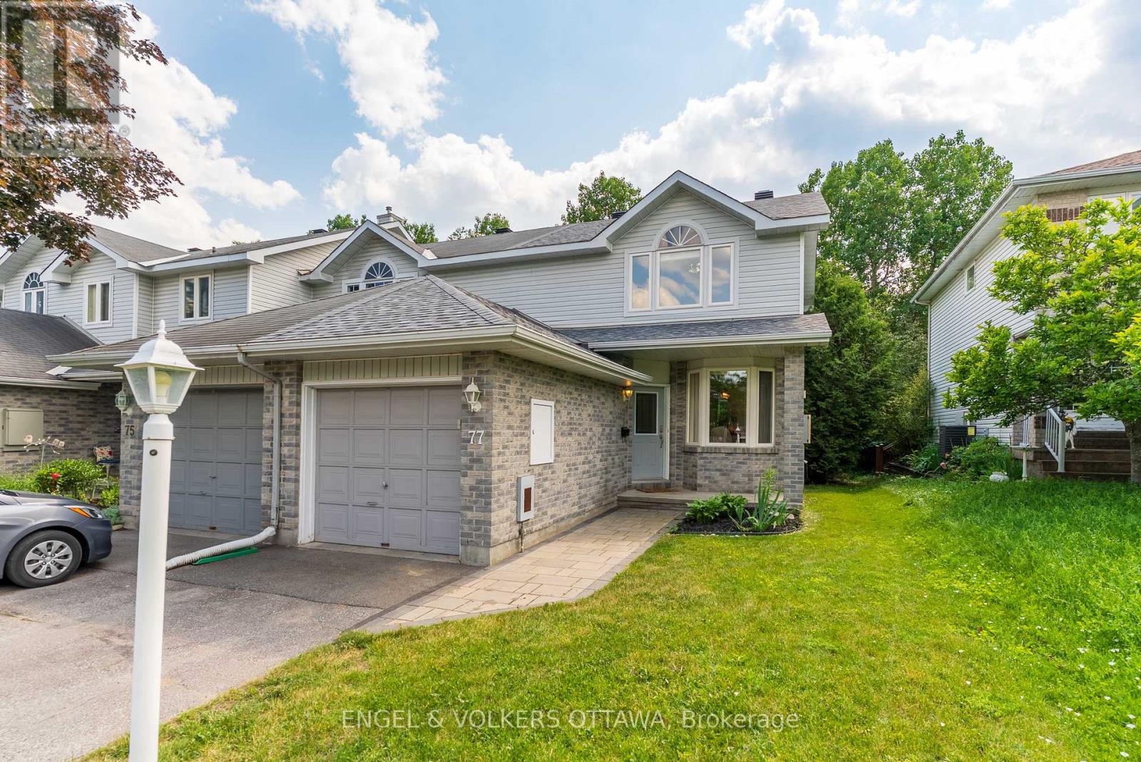 77 Whalings Circle, Ottawa, Ontario  K2S 1S4 - Photo 1 - X13511162