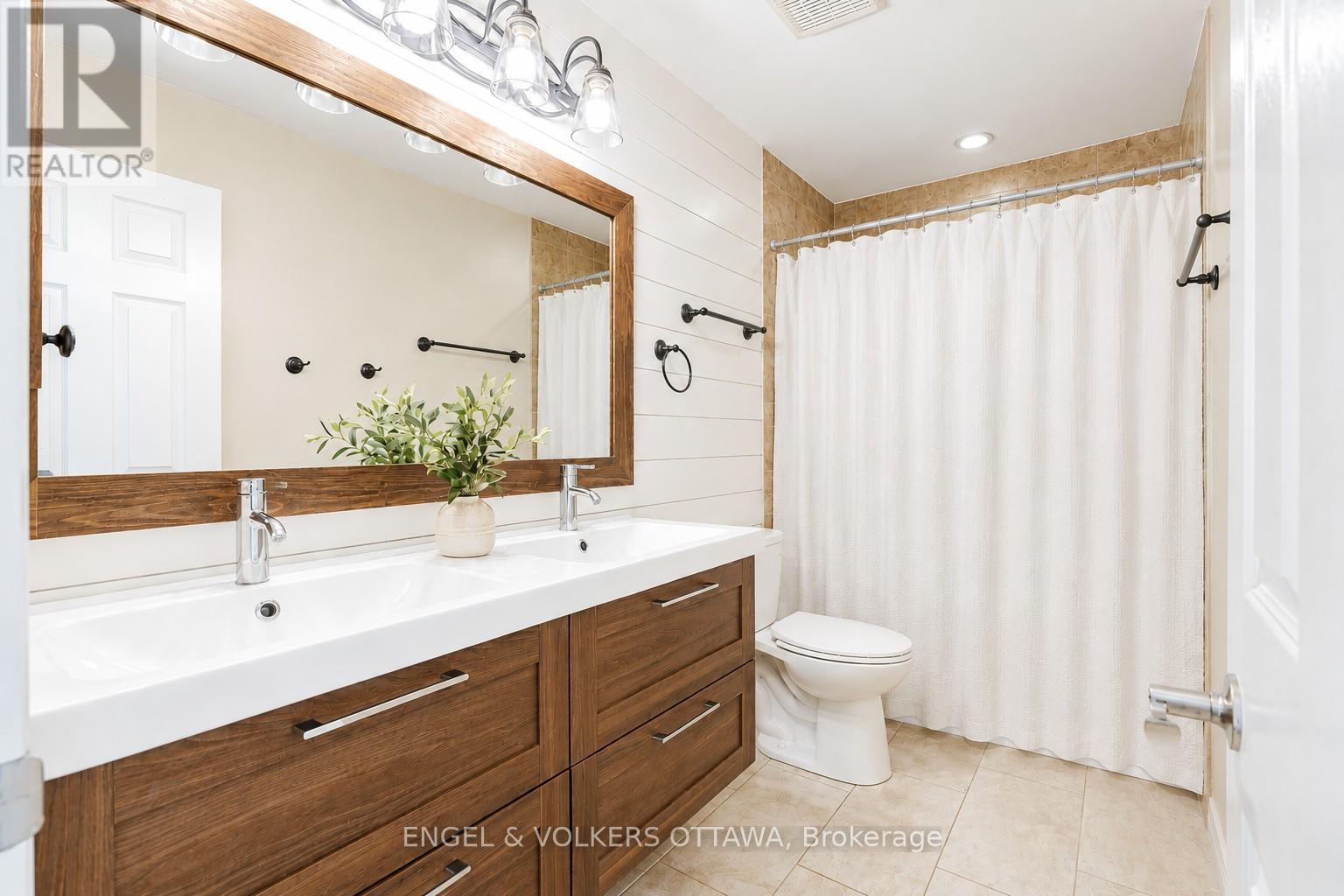 77 Whalings Circle, Ottawa, Ontario  K2S 1S4 - Photo 23 - X13511162