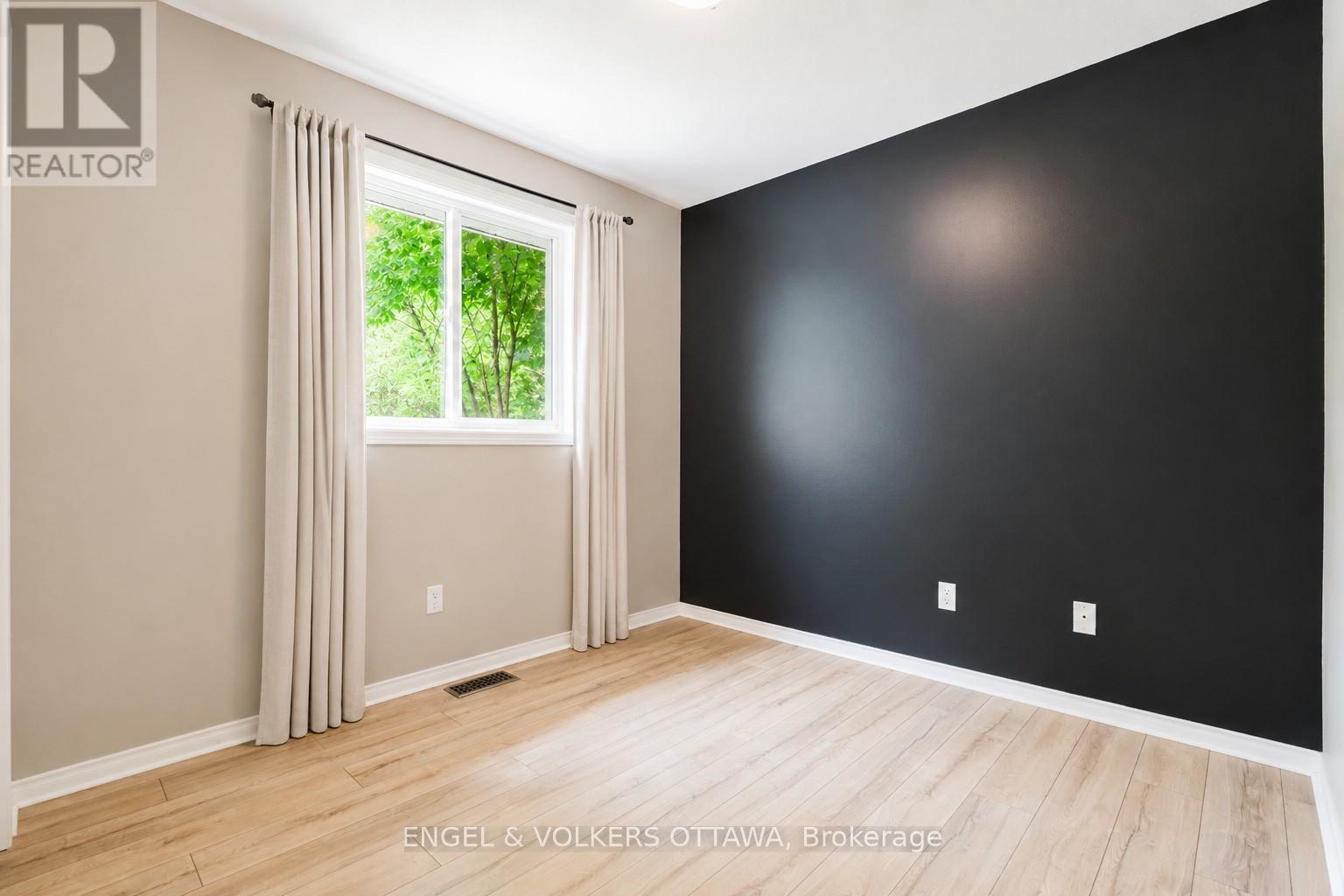 77 Whalings Circle, Ottawa, Ontario  K2S 1S4 - Photo 25 - X13511162