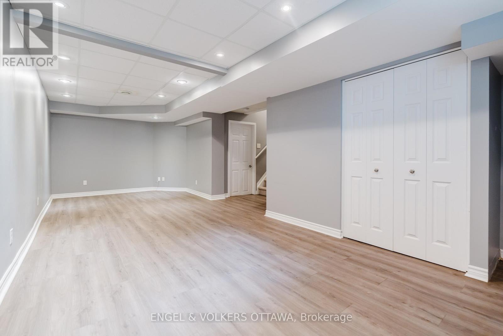 77 Whalings Circle, Ottawa, Ontario  K2S 1S4 - Photo 34 - X13511162