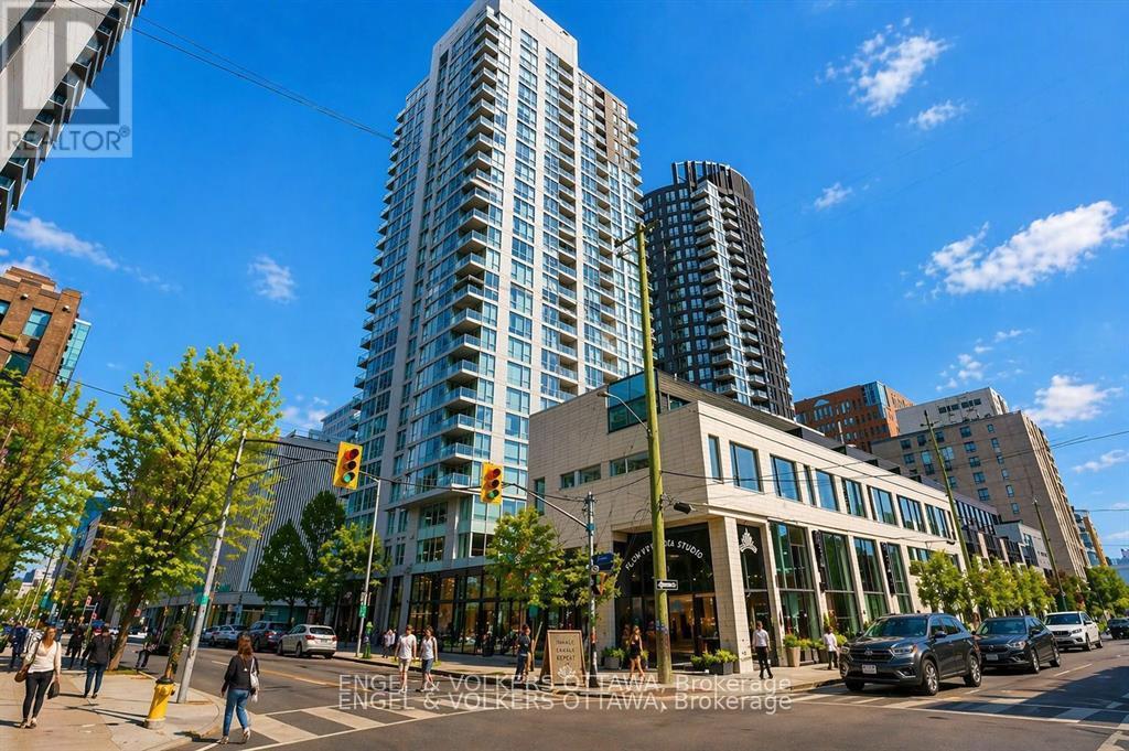 701 - 179 Metcalfe Street, Ottawa, Ontario  K2P 0W1 - Photo 1 - X13511238
