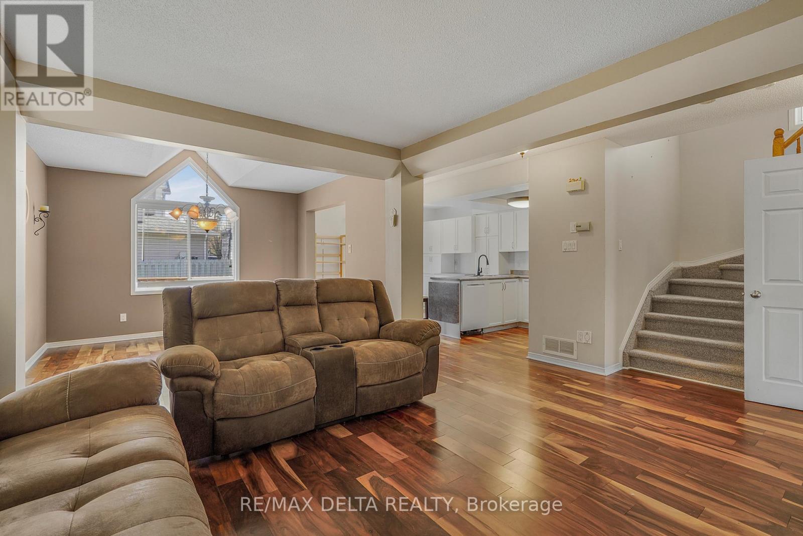 2218 Cecile Crescent, Clarence-Rockland, Ontario  K4K 1S4 - Photo 12 - X13511370