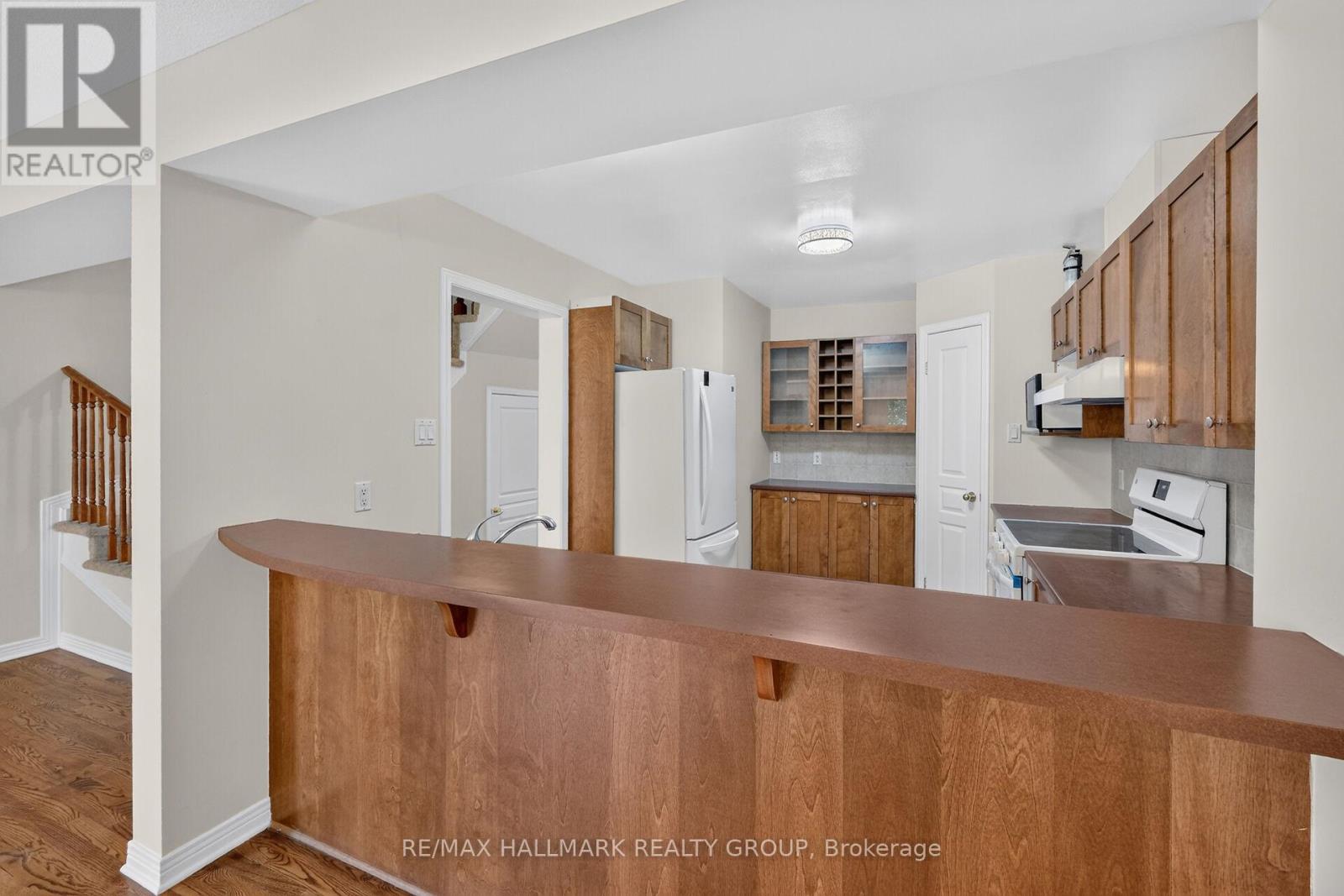24 Gray Crescent, Ottawa, Ontario  K2K 3J6 - Photo 12 - X13511448