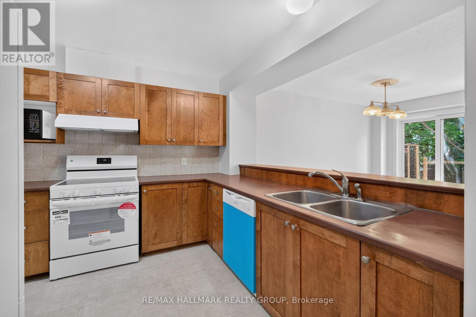 24 Gray Crescent, Ottawa, Ontario  K2K 3J6 - Photo 13 - X13511448