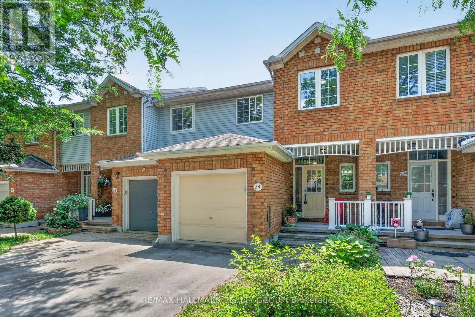 24 Gray Crescent, Ottawa, Ontario  K2K 3J6 - Photo 2 - X13511448