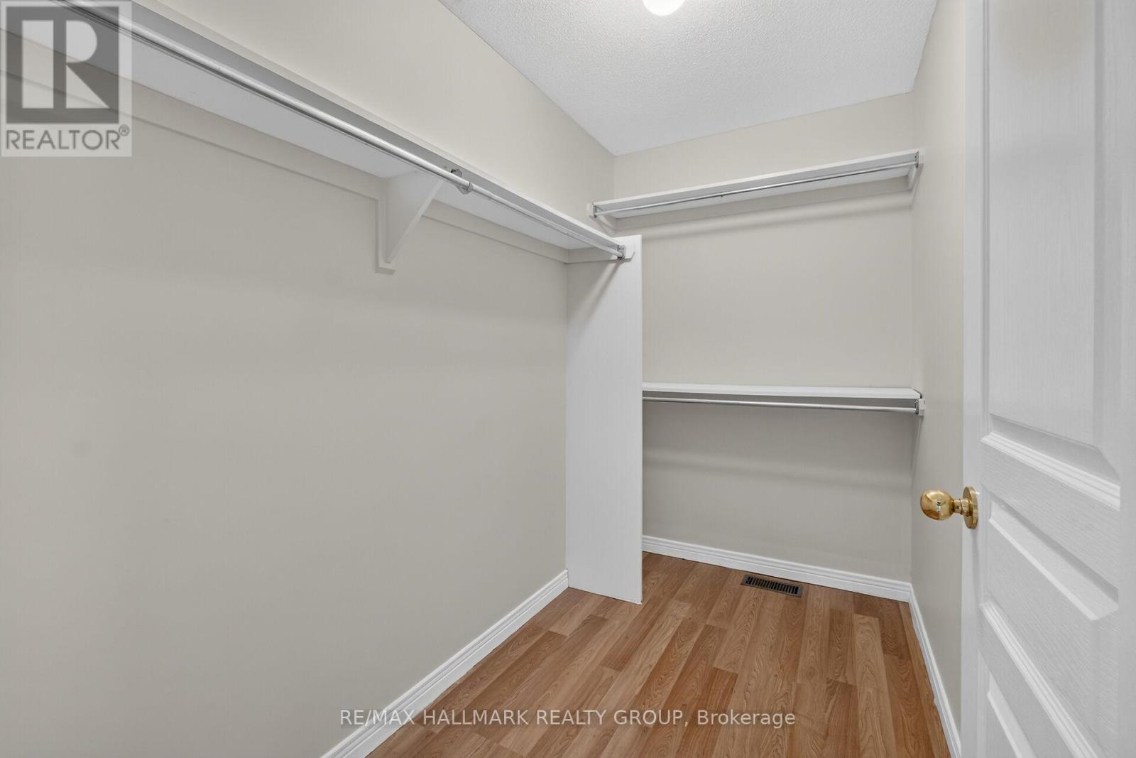 24 Gray Crescent, Ottawa, Ontario  K2K 3J6 - Photo 22 - X13511448
