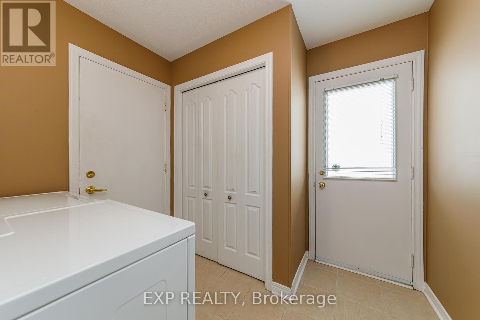 40 Newborough Crescent, Ottawa, Ontario  K2G 6A5 - Photo 17 - X13511580