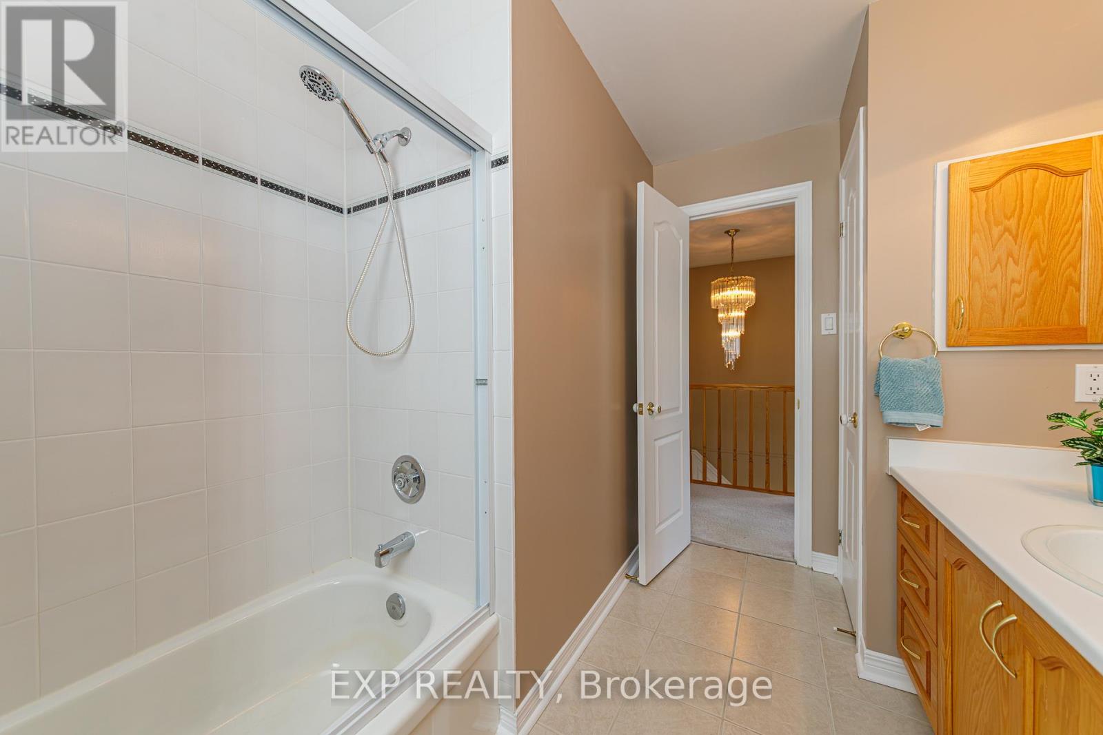 40 Newborough Crescent, Ottawa, Ontario  K2G 6A5 - Photo 27 - X13511580