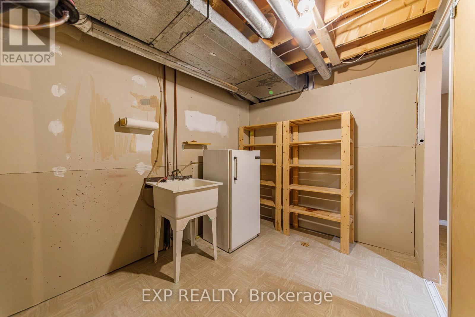 40 Newborough Crescent, Ottawa, Ontario  K2G 6A5 - Photo 43 - X13511580